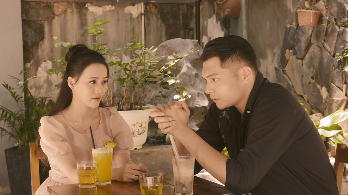 GÓC PHỐ MUÔN MÀU