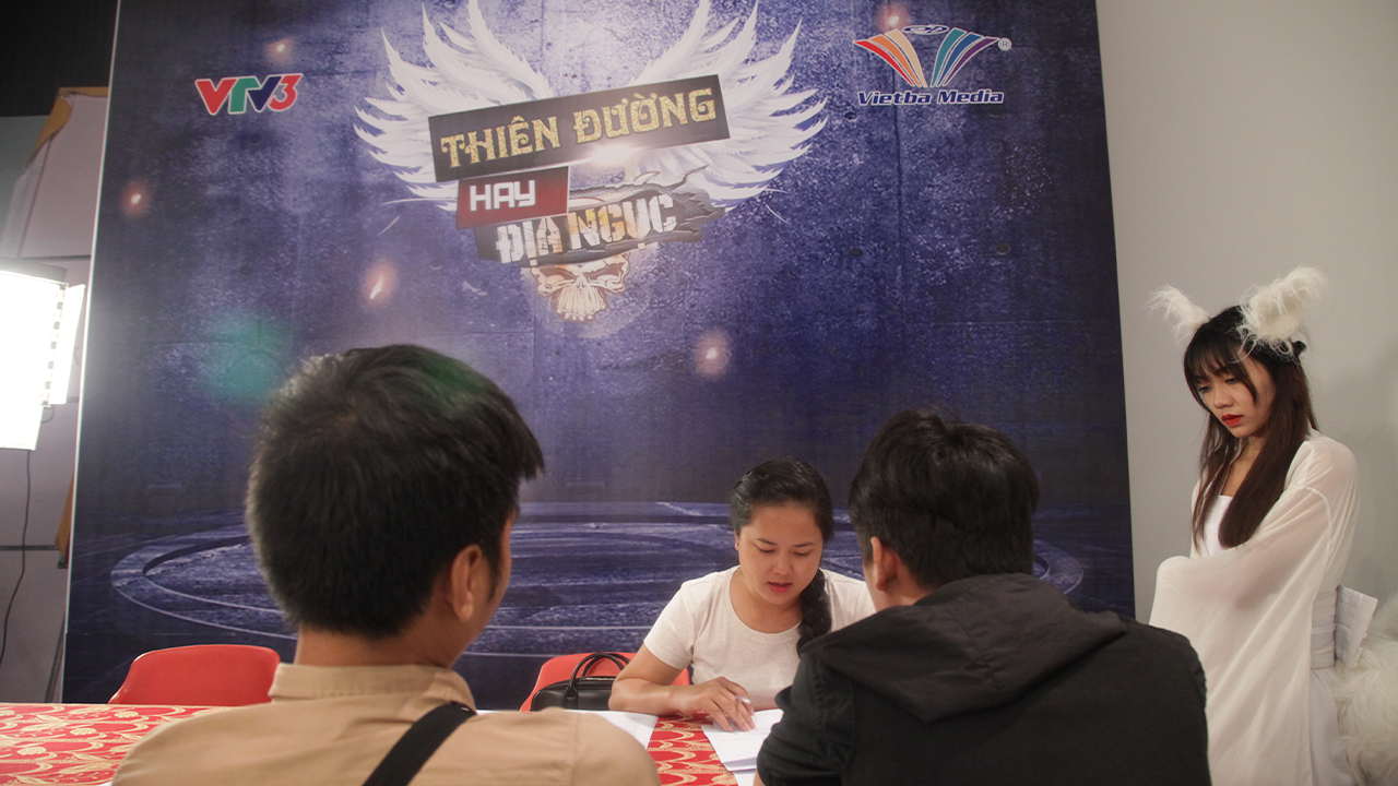 CHUYỆN PHIẾM TỐI THỨ BA