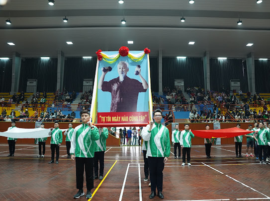 HỘI THAO KHU VỰC