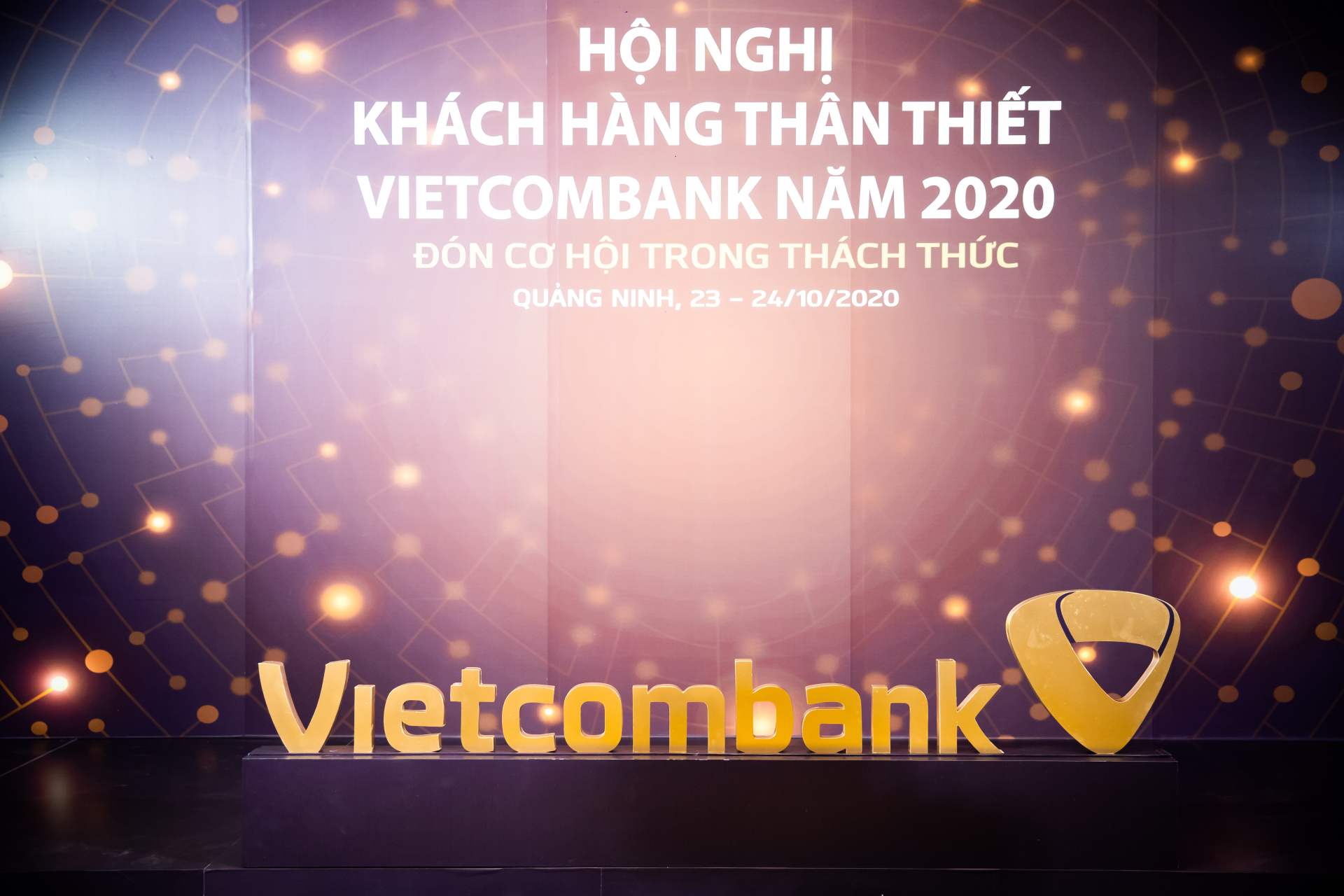 HỘI NGHỊ KHÁCH HÀNG VVIP VCB 2020