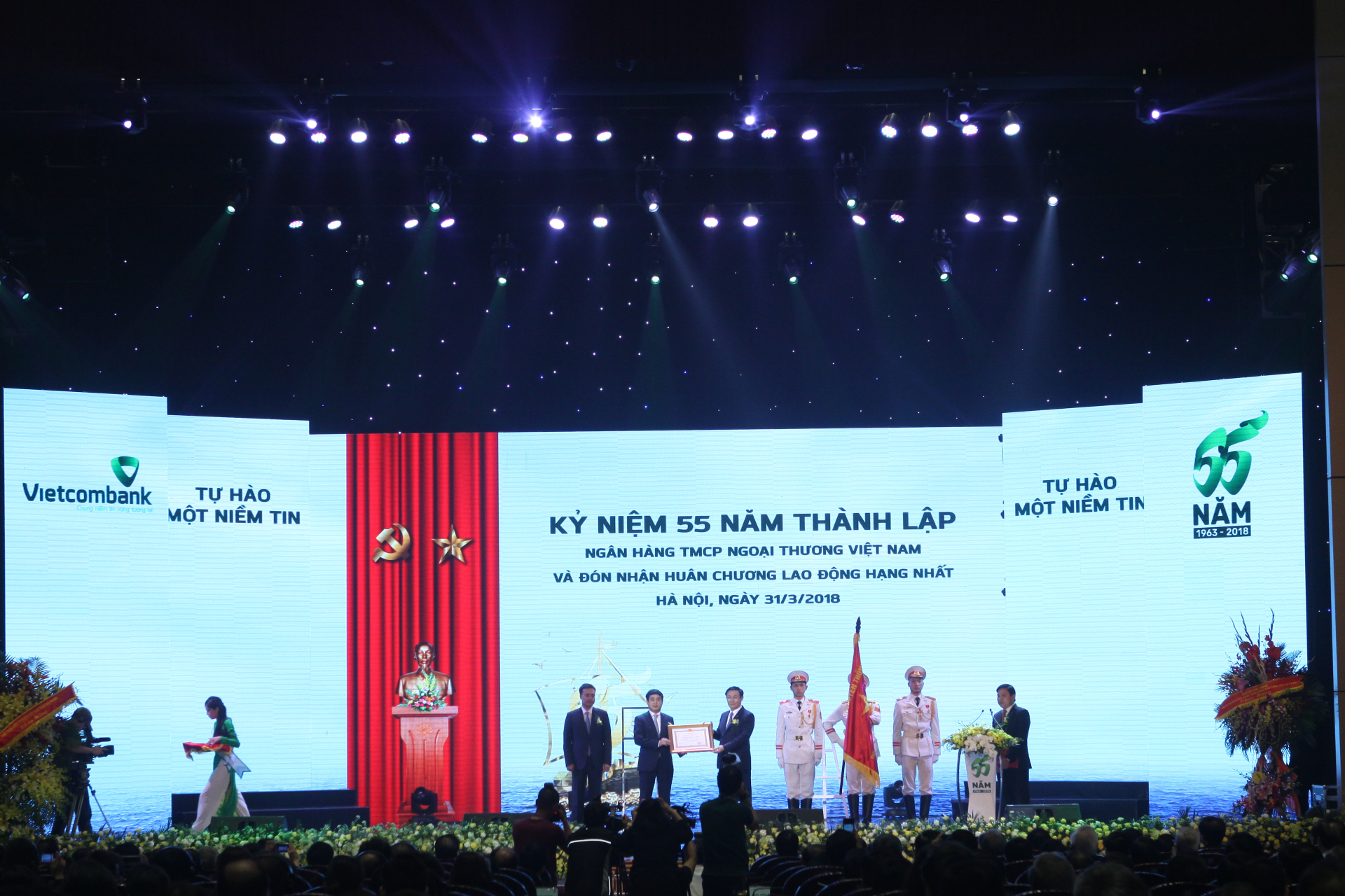 LỄ KỶ NIỆM 55 NĂM NGÀY THÀNH LẬP VÀ ĐÓN NHẬN HUÂN CHƯƠNG LAO ĐỘNG HẠNG NHẤT