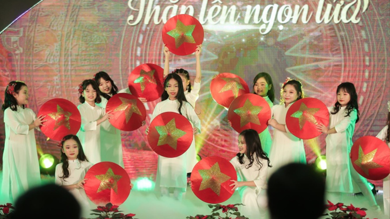 THẮP LÊN NGỌN LỬA
